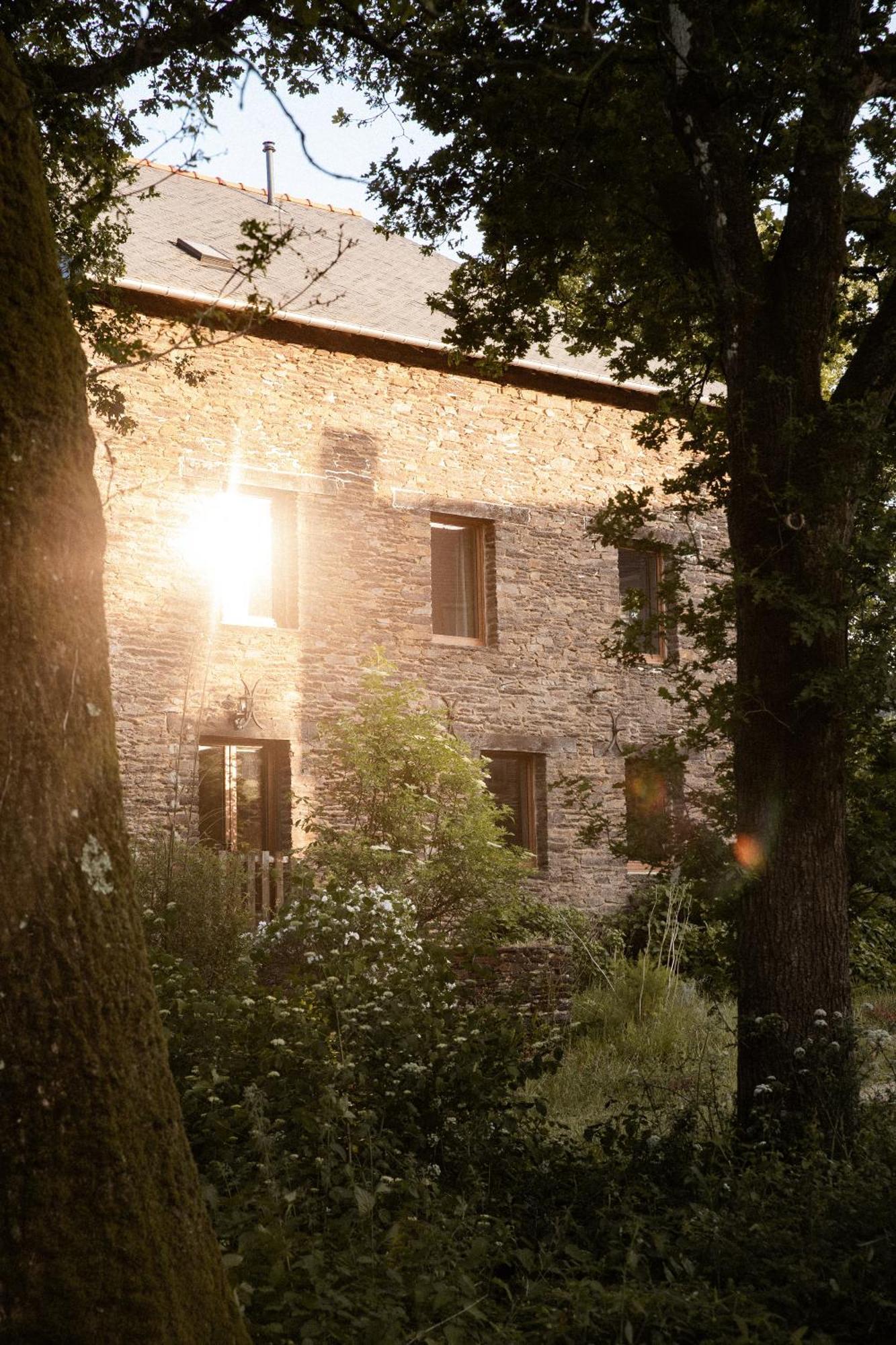 Chambre D'Hote En Gite - Moulin De La Houssaie - Broceliande Guer Exterior photo